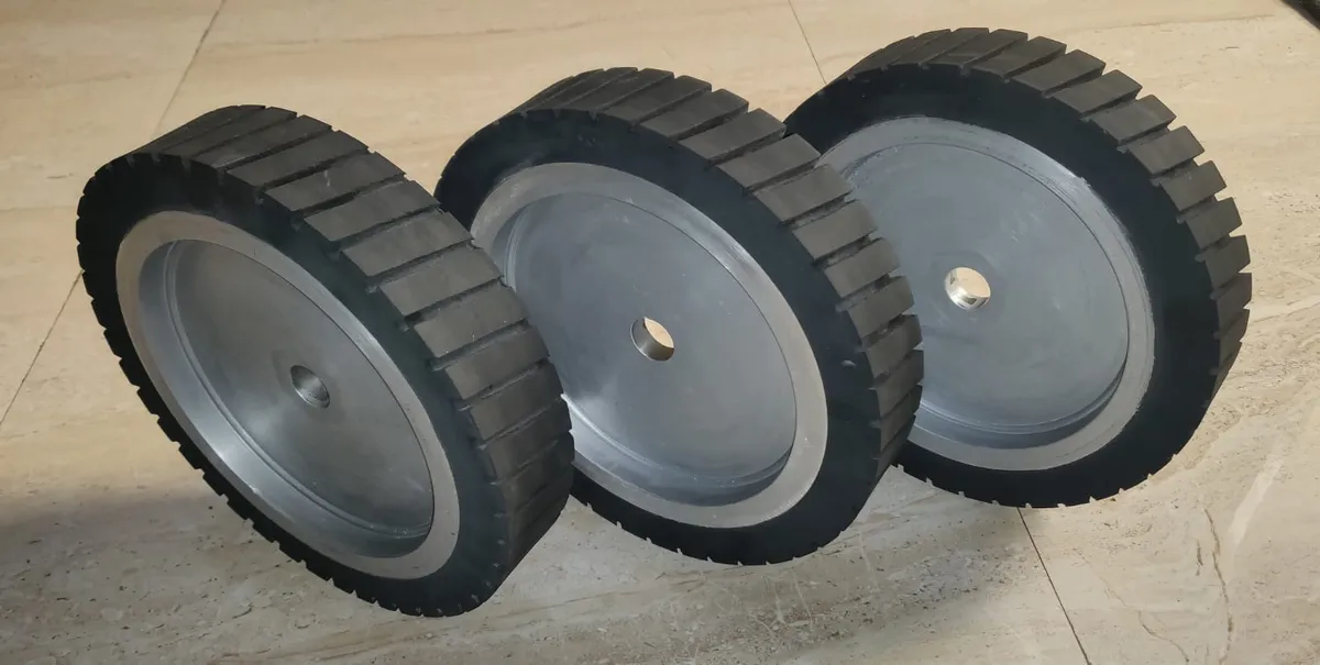 Contact Rubber Wheel